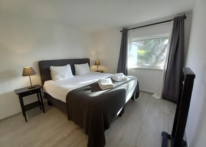 Martins - Belch1952 라고스