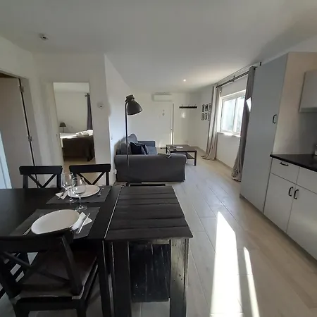 Martins - Belch1952 * Lagos